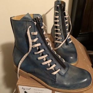 Esquivel battalion combat boots